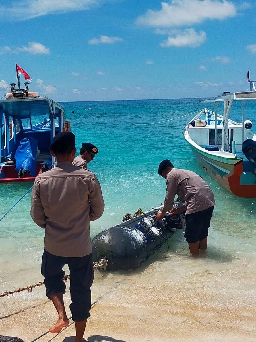 Benda Mencurigakan Mirip Torpedo Ditemukan di Perairan Gili Trawangan