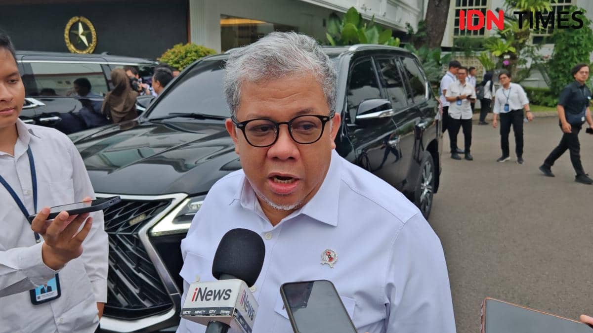 Wakil Menteri Perumahan dan Kawasan Permukiman (PKP), Fahri Hamzah (IDN Times/Ilman Nafi'an)