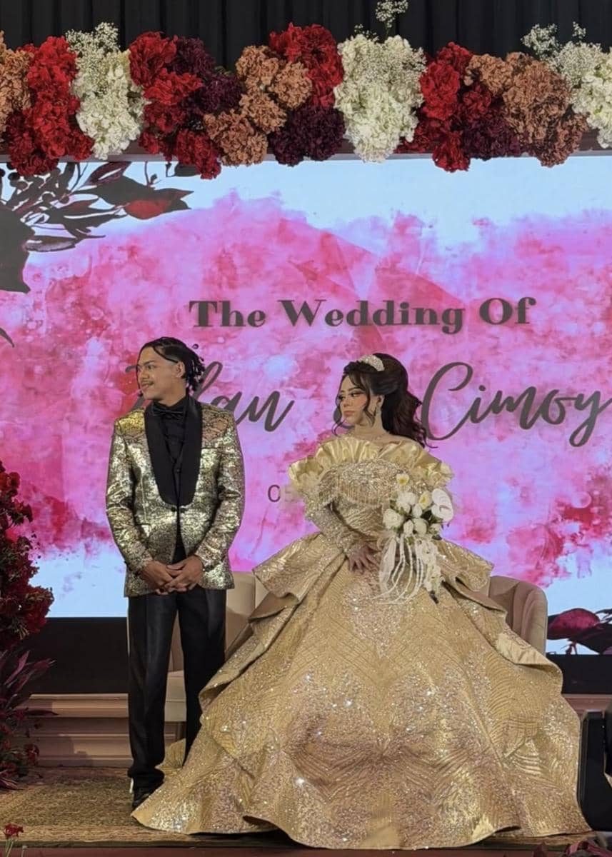 Resepsi pernikahan Cimoy Nuraini