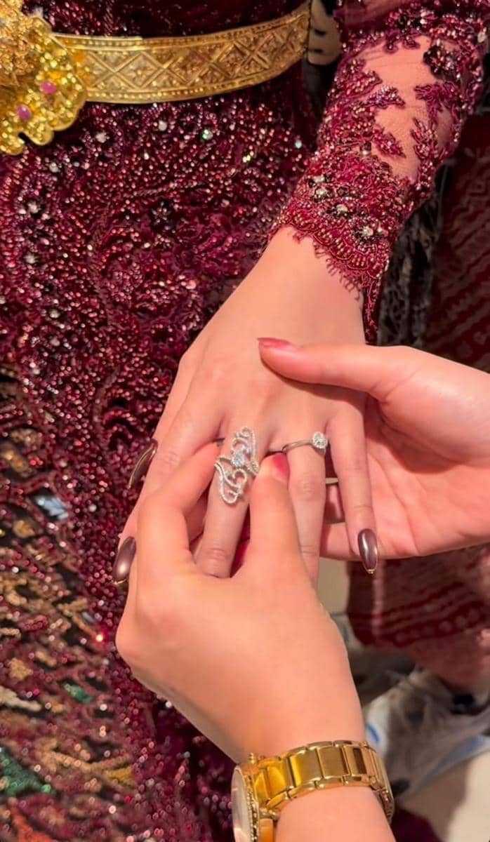 pernikahan putri Ajik Krisna