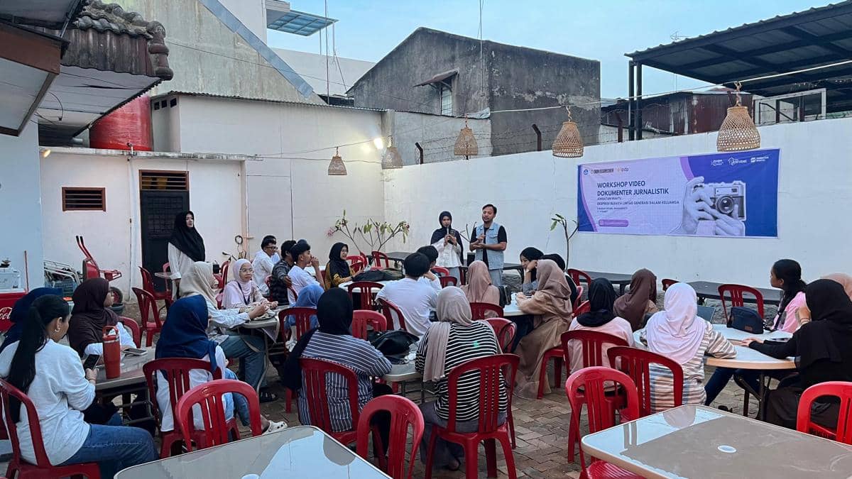 Womandocumentary Ruang Baru Dokumentasi Budaya dari Dalam Keluarga