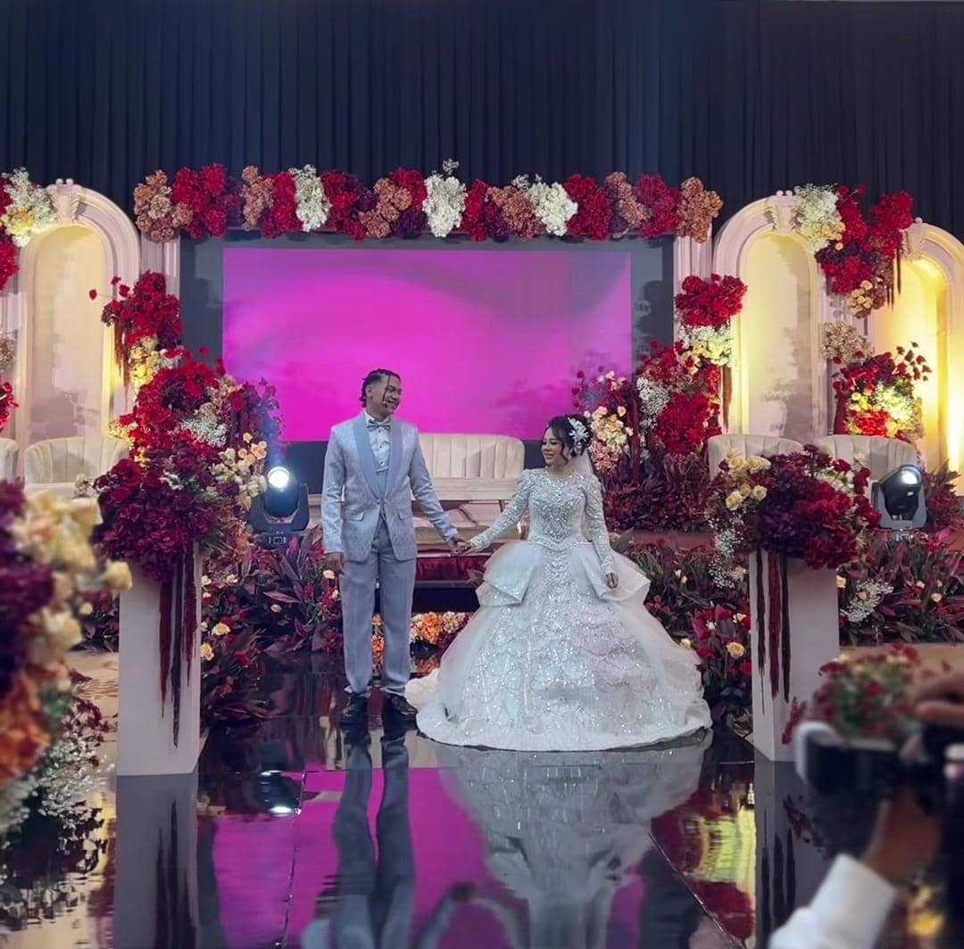 Resepsi pernikahan Cimoy Nuraini