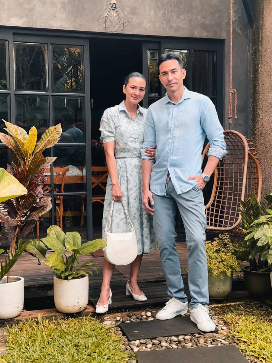 Gaya Paskah Donna dan Darius