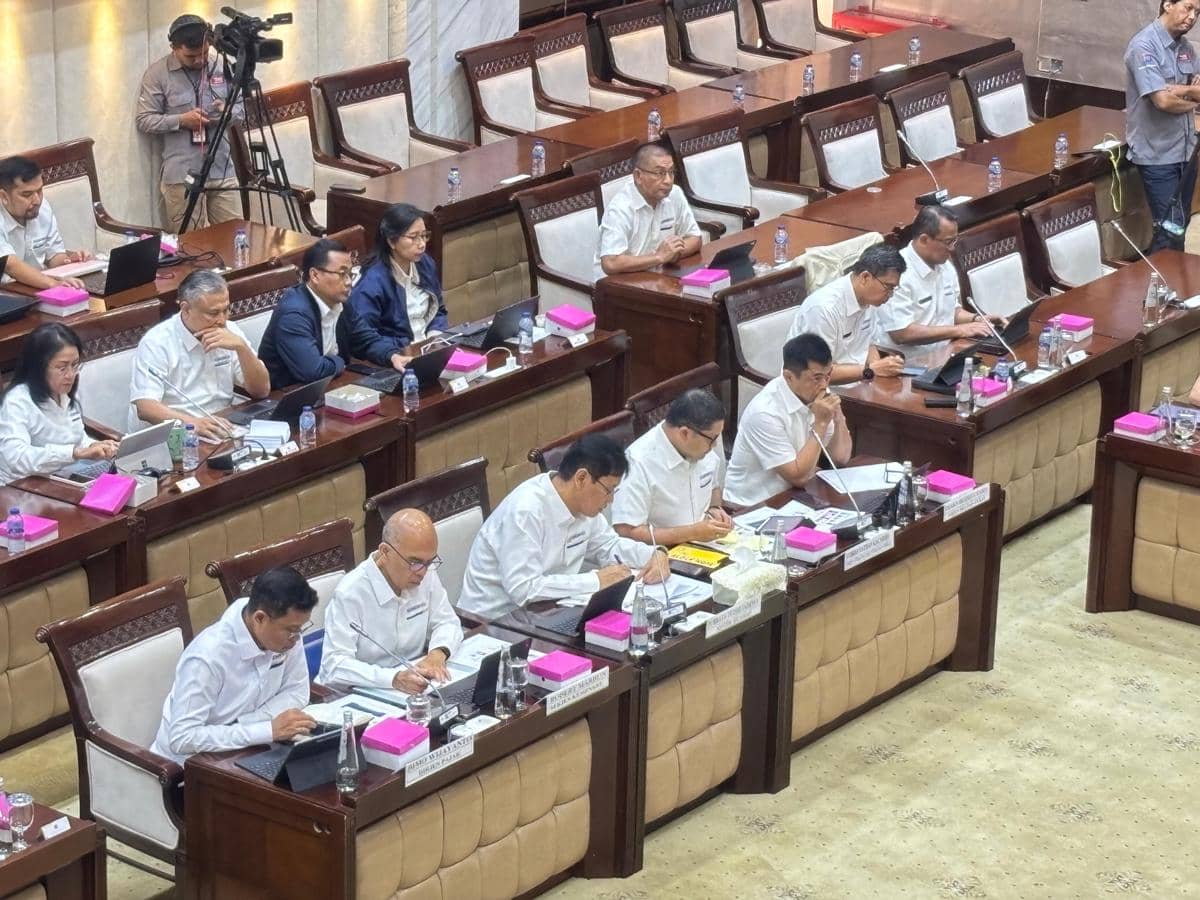 Purbaya Bidik PNM, Skema Baru KUR Hemat Rp40 T