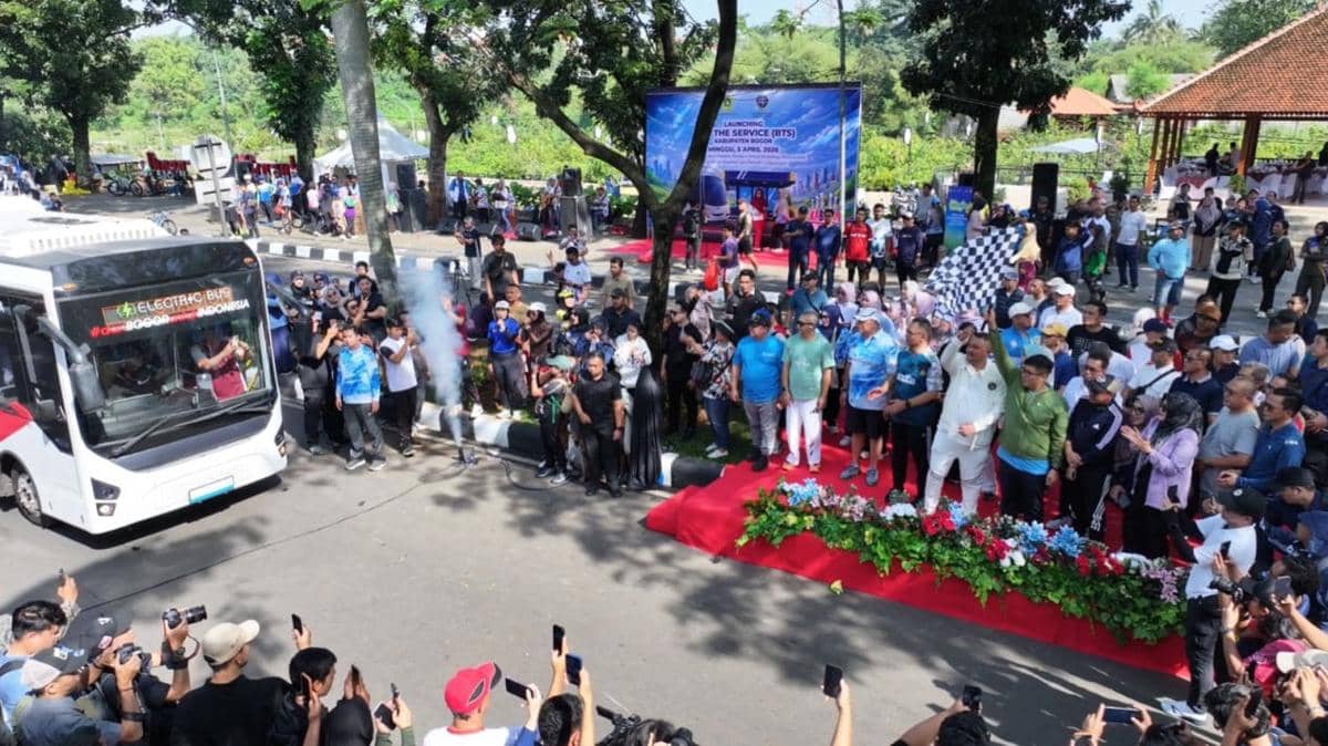 Pemkab Bogor Luncurkan Bus Listrik Rute Bojonggede–Sentul