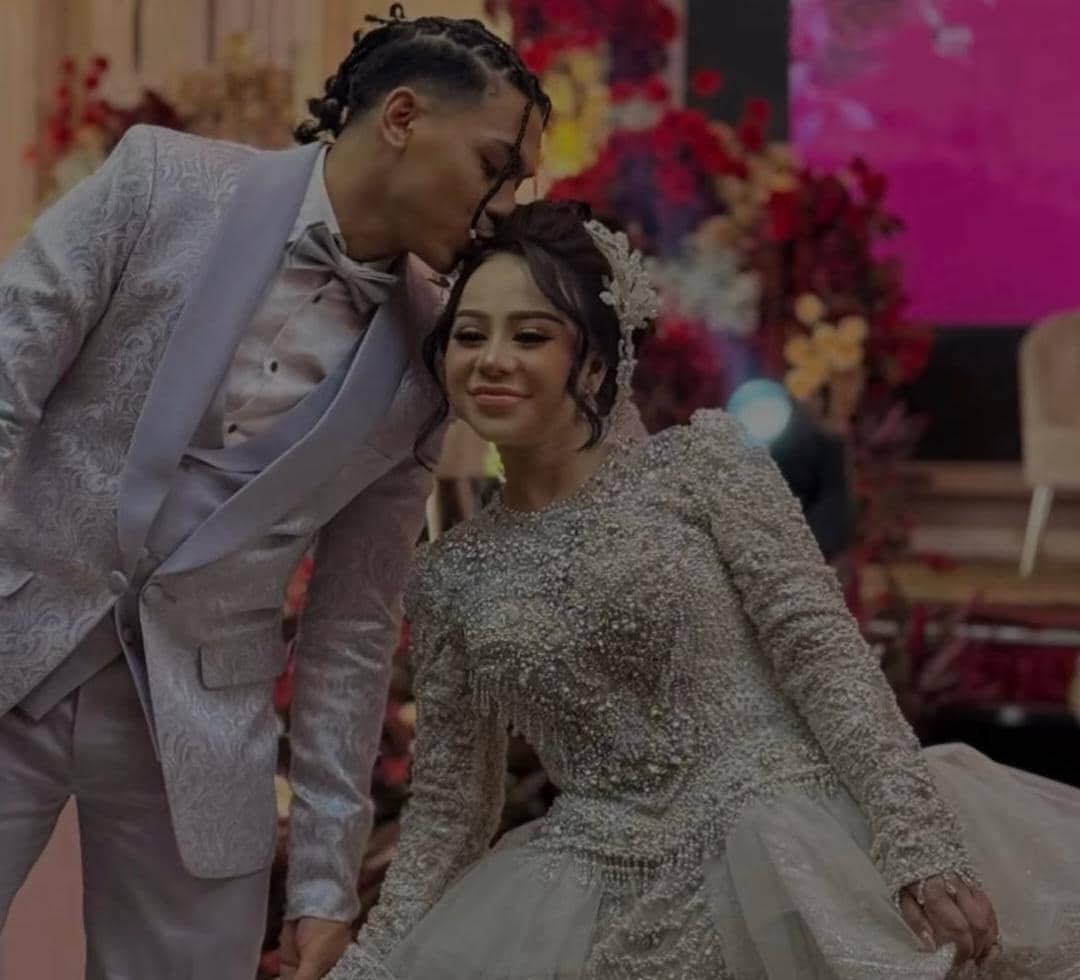 Resepsi pernikahan Cimoy Nuraini