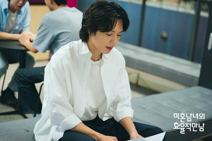 cuplikan drama The Practical Guide to Love