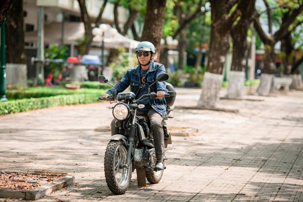 7 Alasan Naik Motor Sendirian Tanpa Tujuan Bisa Melepas Stres
