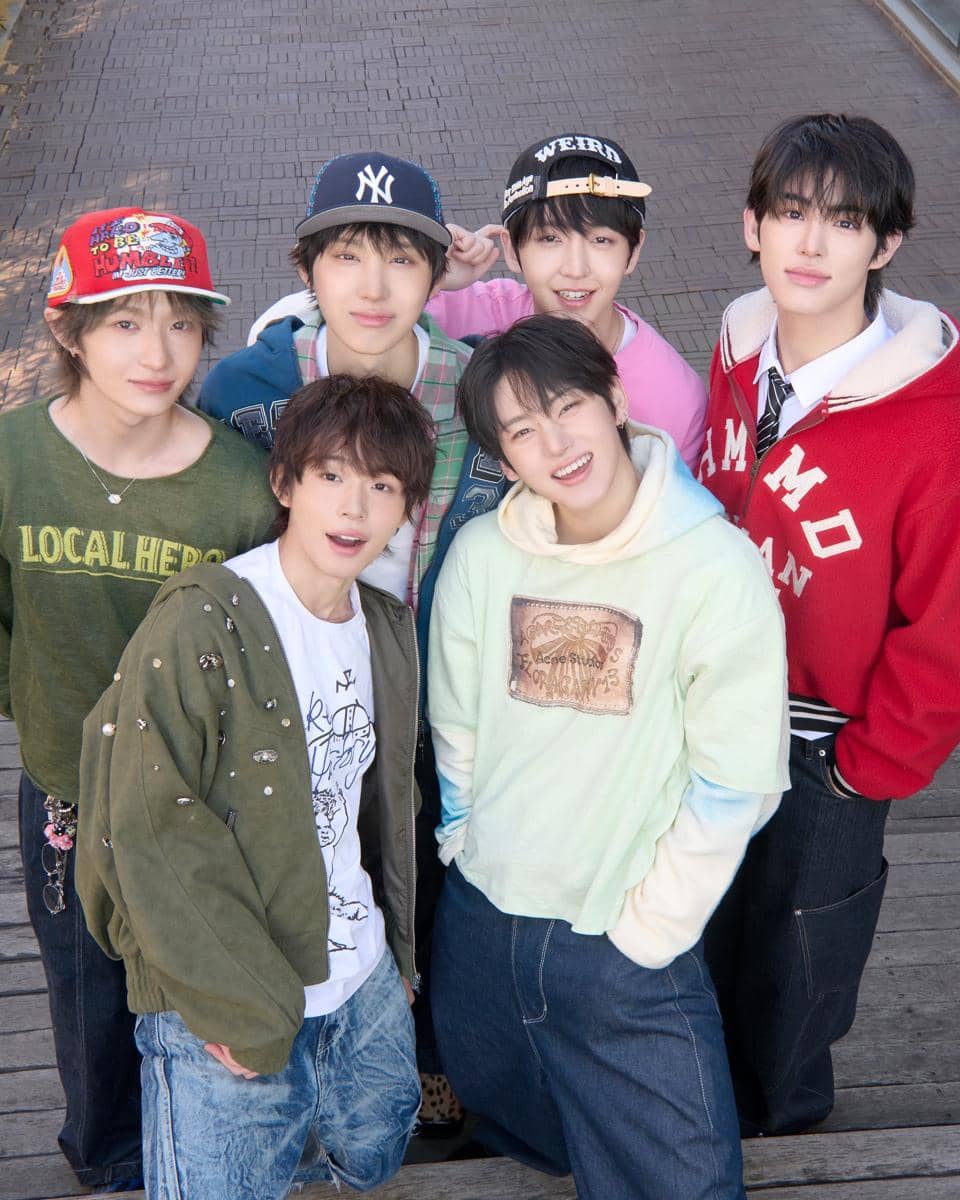 potret KickFlip dalam mini album My First Kick