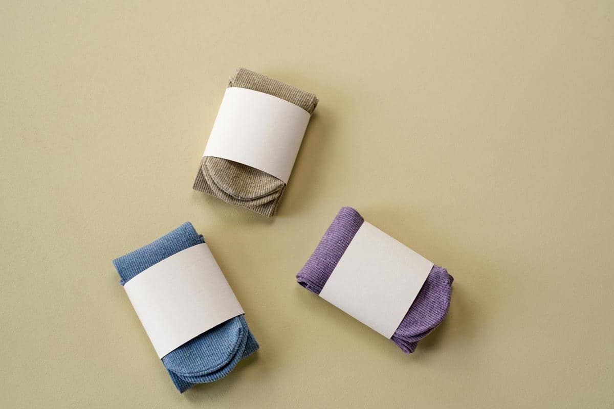 ilustrasi kaos kaki padel