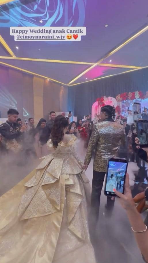Resepsi Pernikahan Cimoy dan Zidan (instagram.com/cimoynuraini_wjy)
