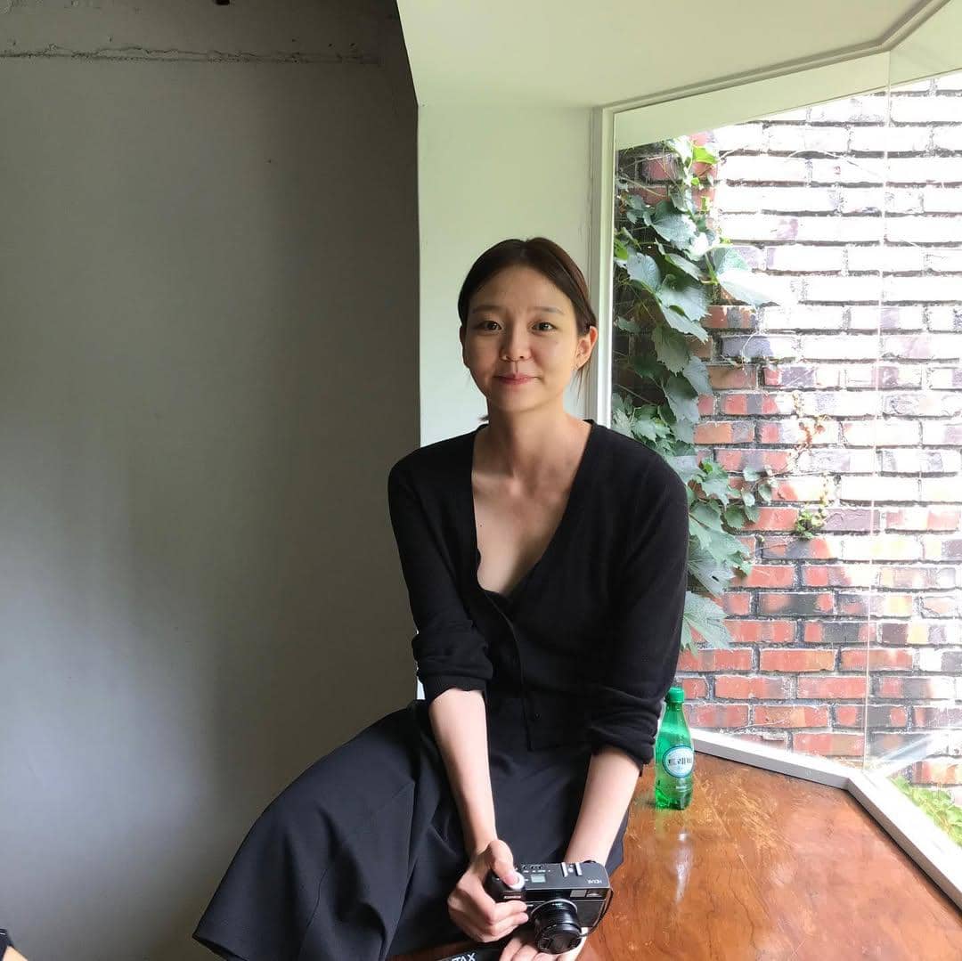 inspirasi OOTD ala Esom