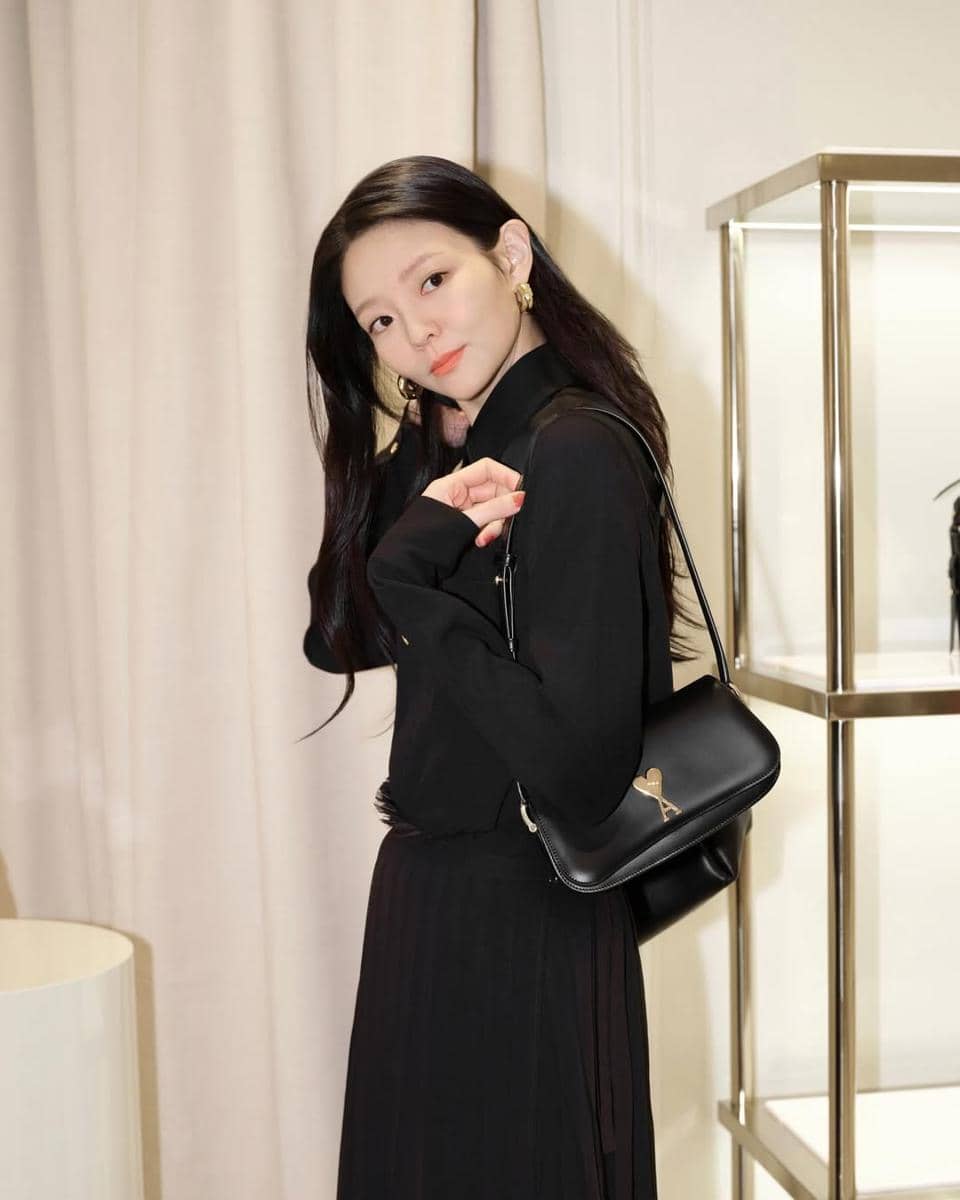 inspirasi OOTD ala Esom