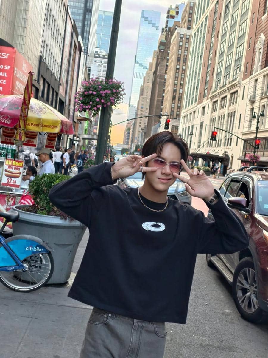 OOTD Traveling Kasual ala Nanon Korapat