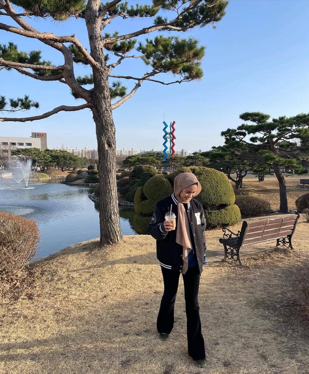 OOTD dengan flare jeans