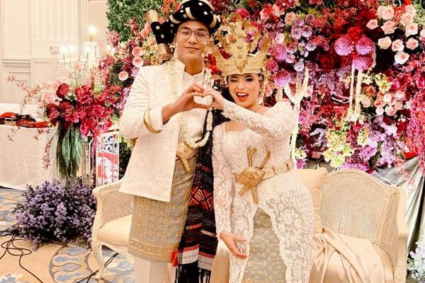 7 Potret Pernikahan Edgar Nasution, Adik Raditya Dika