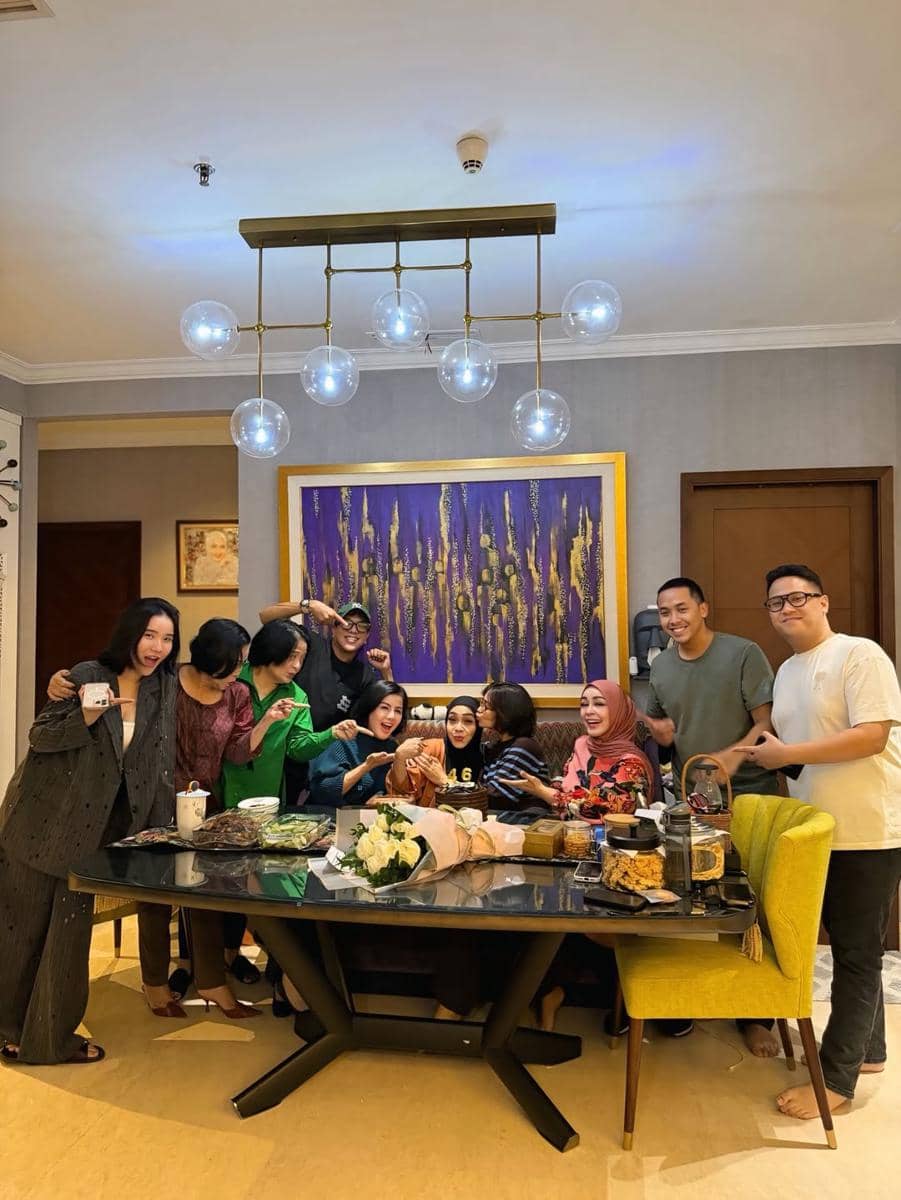 Rieta Amilia ulang tahun