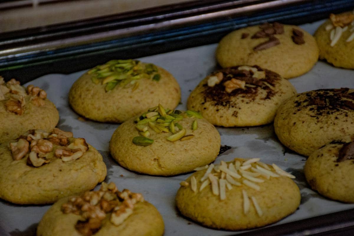 ilustrasi membuat pia keju