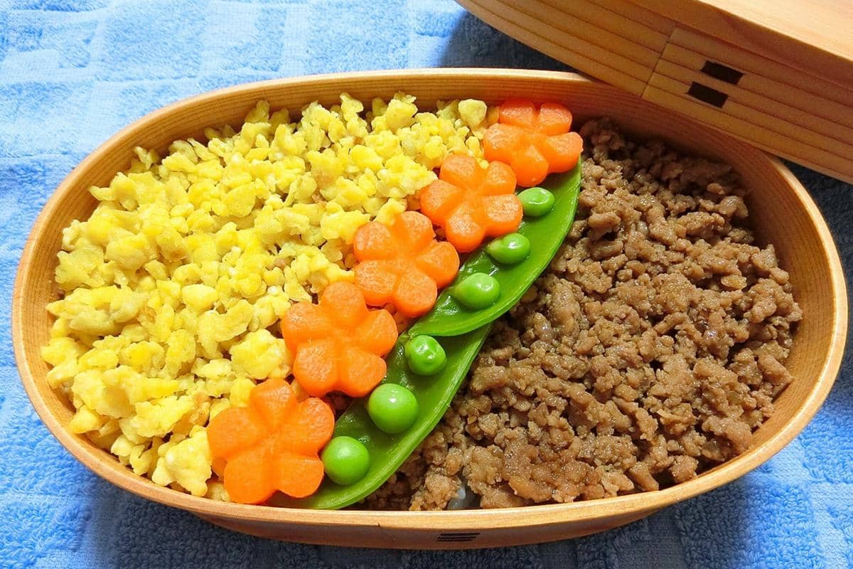 ilustrasi nanohana bento