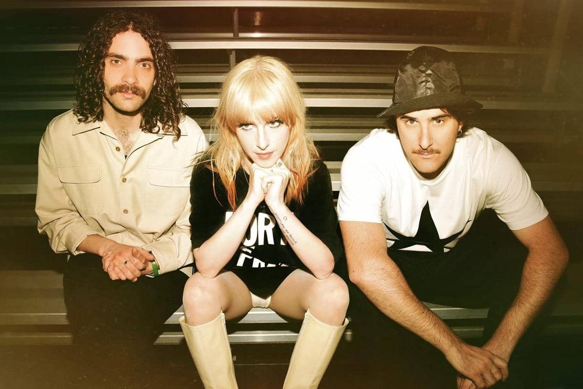 5 Musisi Legendaris yang Awalnya Hanya Cover Lagu Orang Lain