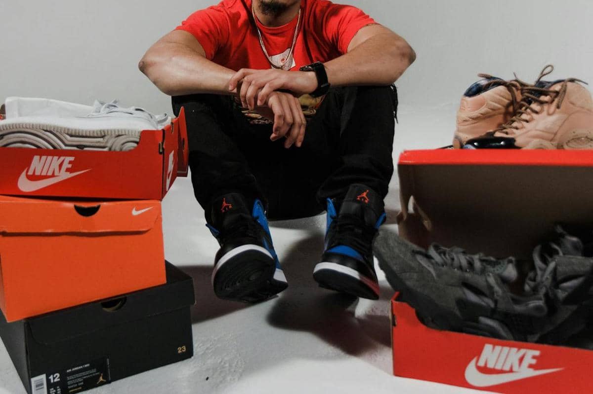 5 Jenis Kardus Sepatu dengan Kelebihan dan Kekurangannya