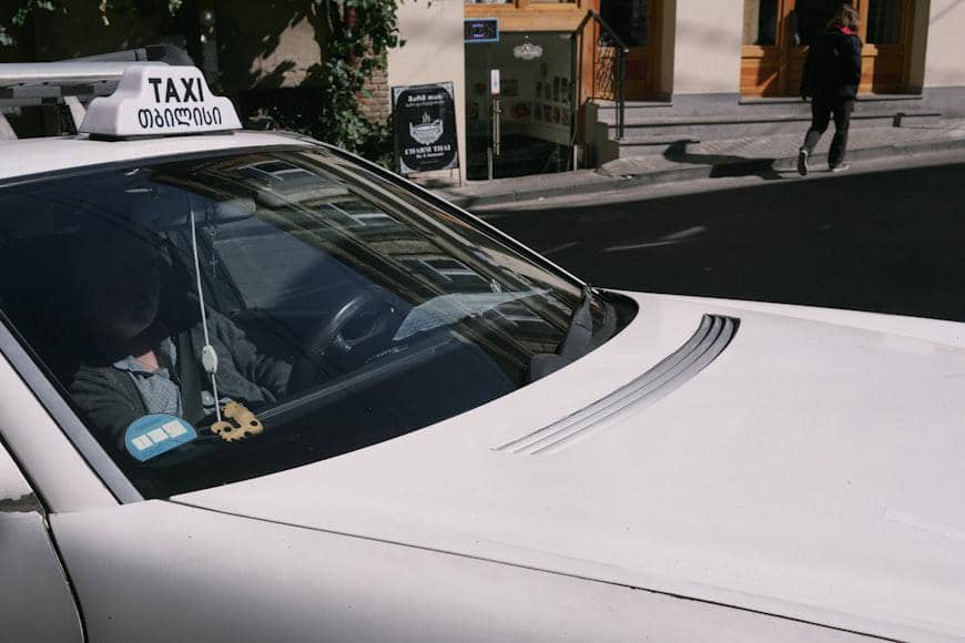 ilustrasi layanan taksi di luar negeri 