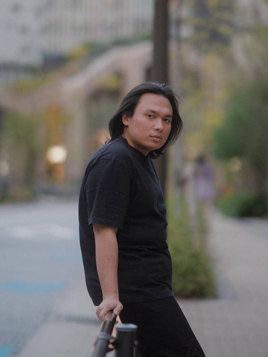 Keanu Agl berlibur di Jepang