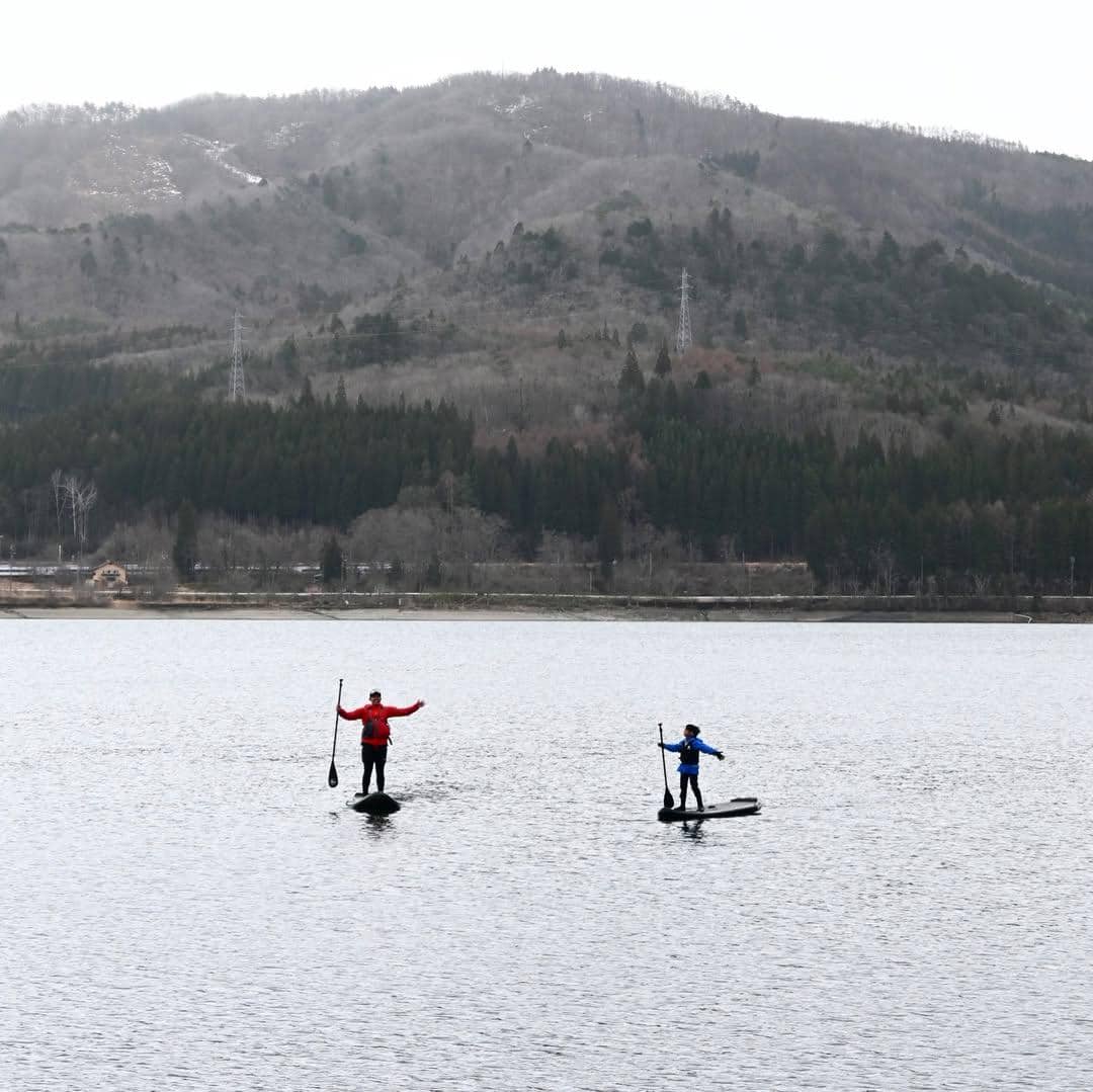 Ditto Percussion dan Sekala pertama kali naik paddleboard