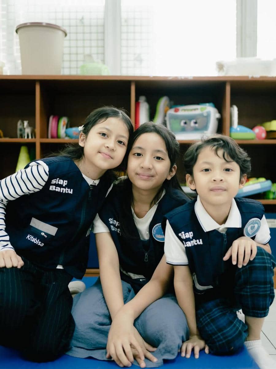 Natasha Rizky ajak anak dalam kegiatan berbagi di RSCM