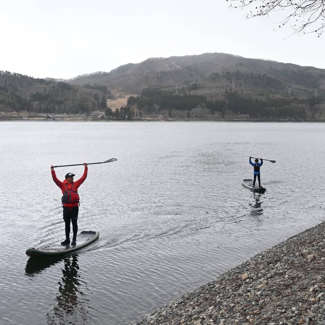 Ditto Percussion dan Sekala pertama kali naik paddleboard