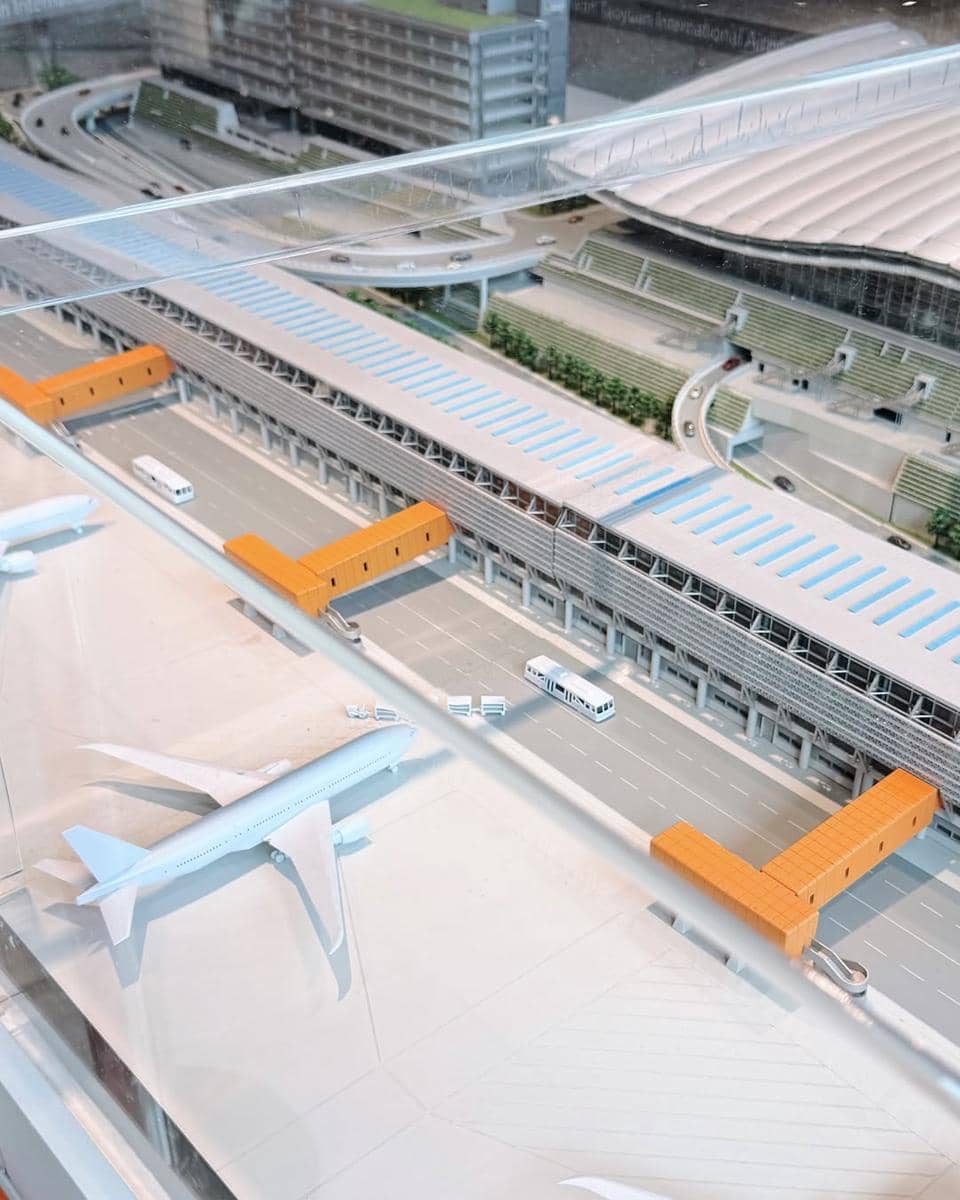 Keluarga Ayudia Bing Slamet berkeliling Taipei