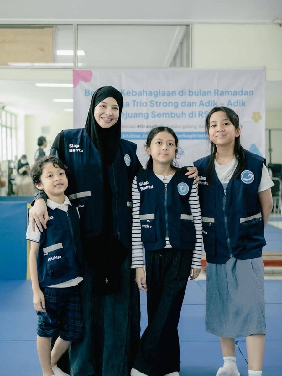 Natasha Rizky ajak anak dalam kegiatan berbagi di RSCM