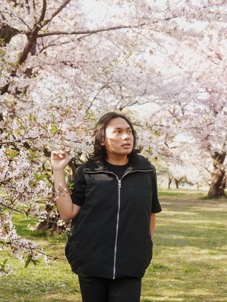 Keanu Agl berlibur di Jepang