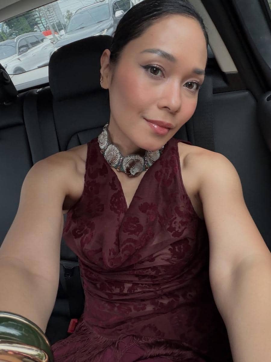 Inspirasi makeup ala Ayla Dimitri