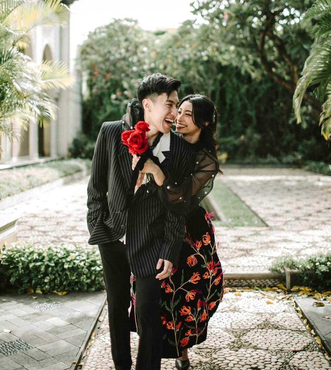 OOTD Couple Ragahdo-Septiningtyas (instagram.com/septiningtyas)