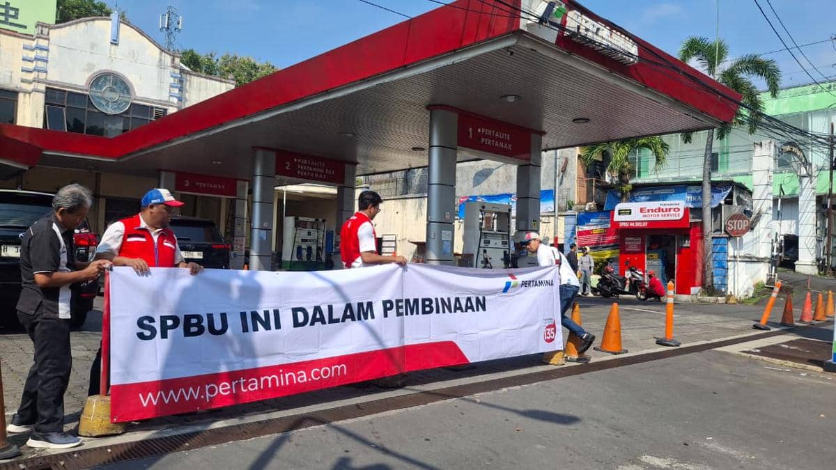 Penutupan SPBU di Jalan Sriwijaya Semarang buntut viral di media sosial soal penggunaan APAR pada motor pelanggan yang kebakaran. (Dok. Pertamina)