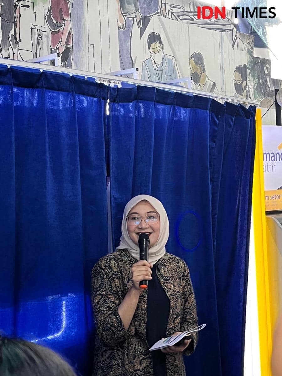 Peresmian Paragon Empties Station (PES) di Halte CSW pada Selasa (7/4/2026) di Halte CSW Lantai 2, Jakarta Selatan (IDN Times/Nisa Zarawaki)