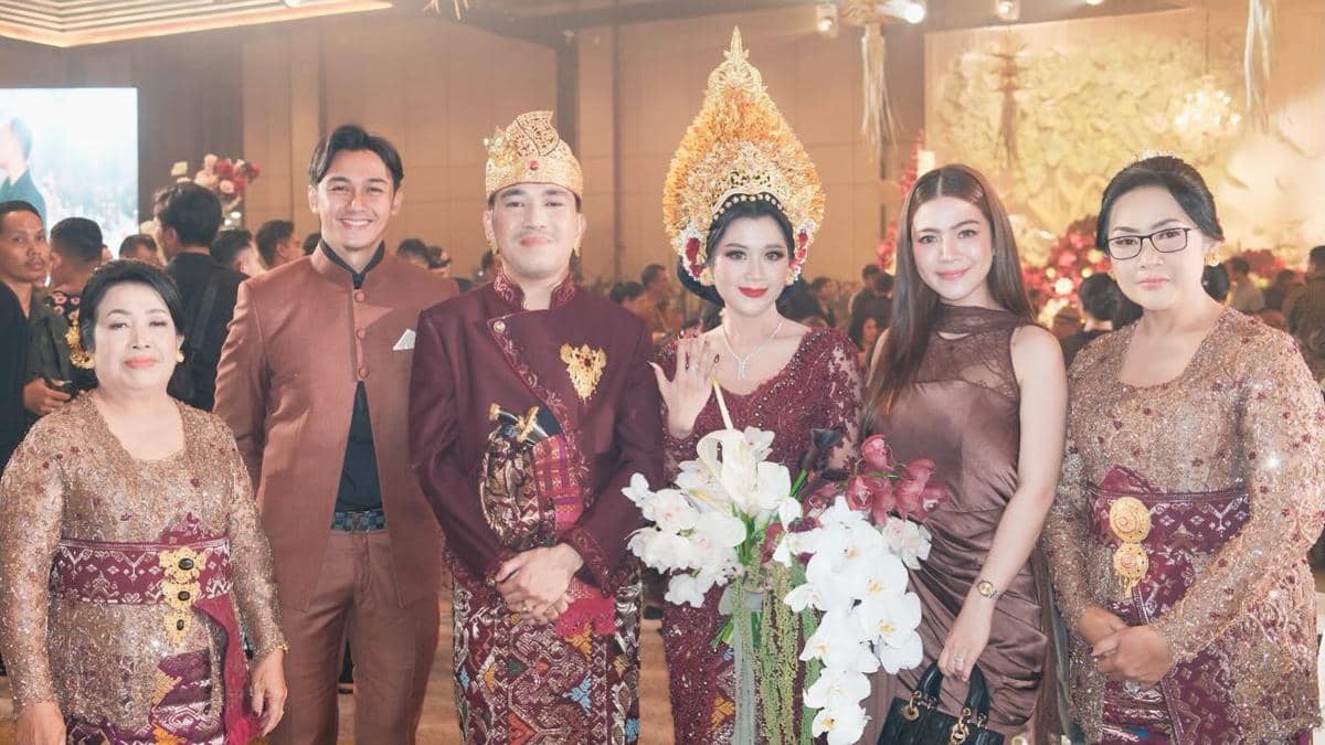 Deretan Tamu Artis di Pernikahan Anak Ajik Krisna (instgaram.com/felicyaangelista_)