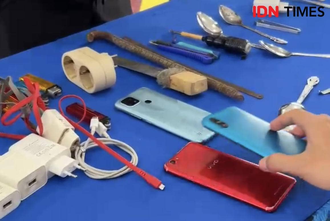 Lapas Kelas IIA Pontianak Razia Gabungan, Temukan HP hingga Kompor