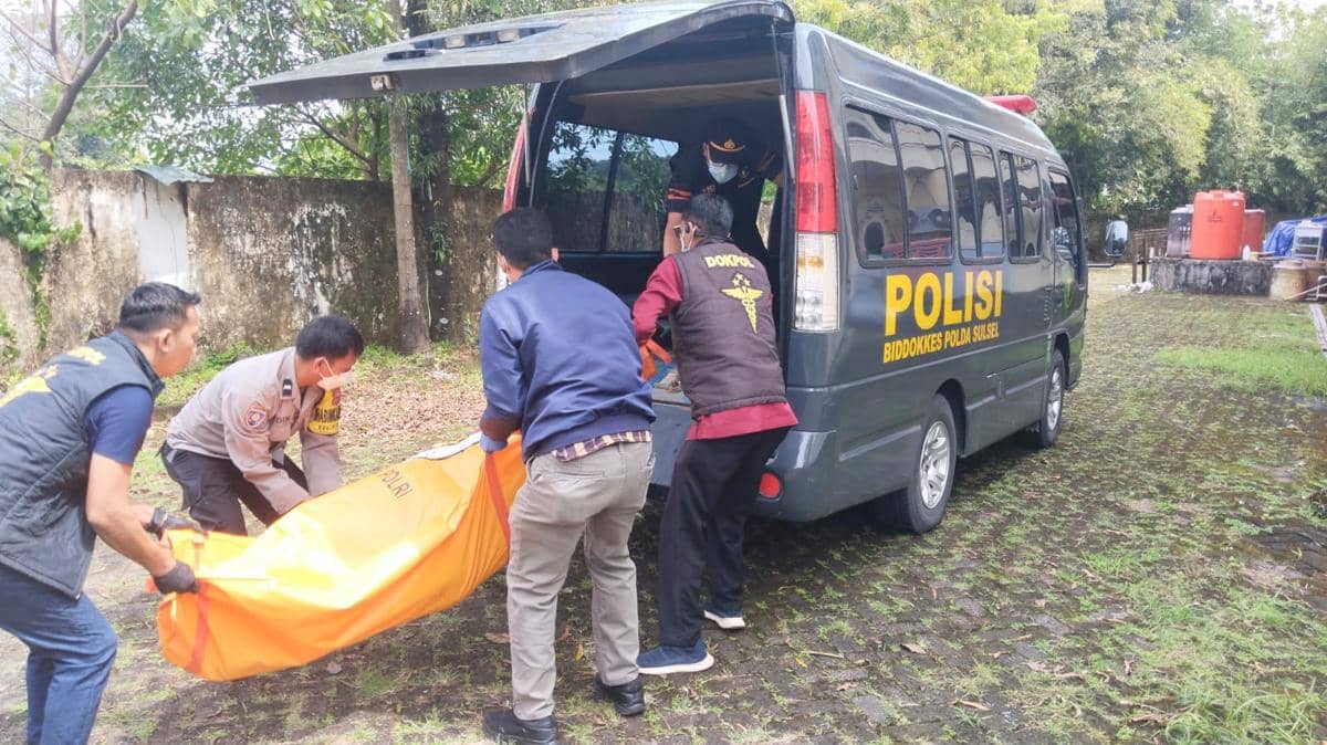 Mayat Pria Ditemukan di Belakang Gedung Unhas, Ini Identitasnya