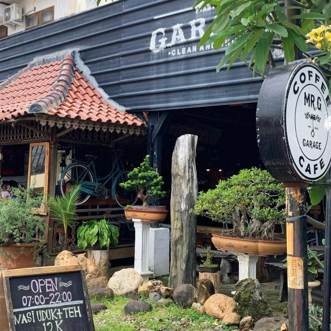 Mr. Garage Cafe Bandar Lampung