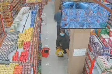 Diduga Sindikat, 3 Orang Kompak Curi Susu Bayi di Minimarket Ngawi