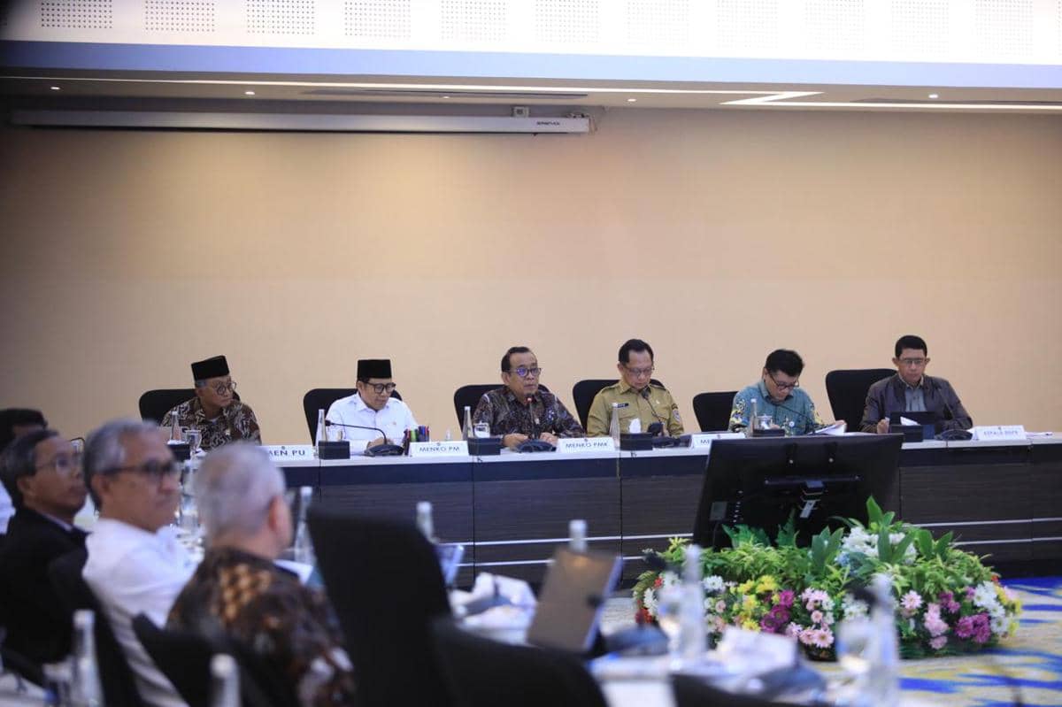 Menko PMK Dorong Percepatan Rehab Rekon Pascabencana di Tiga Provinsi