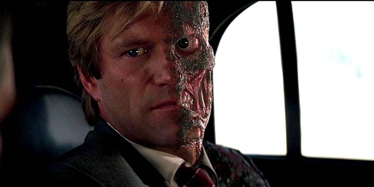 Two-Face di film The Dark Knight