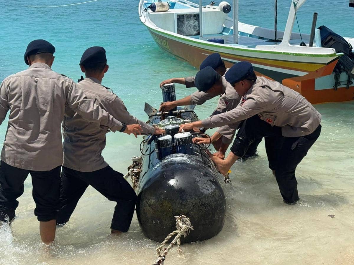 Benda Mirip Torpedo di Gili Trawangan Tidak Mengandung Bahan Peledak