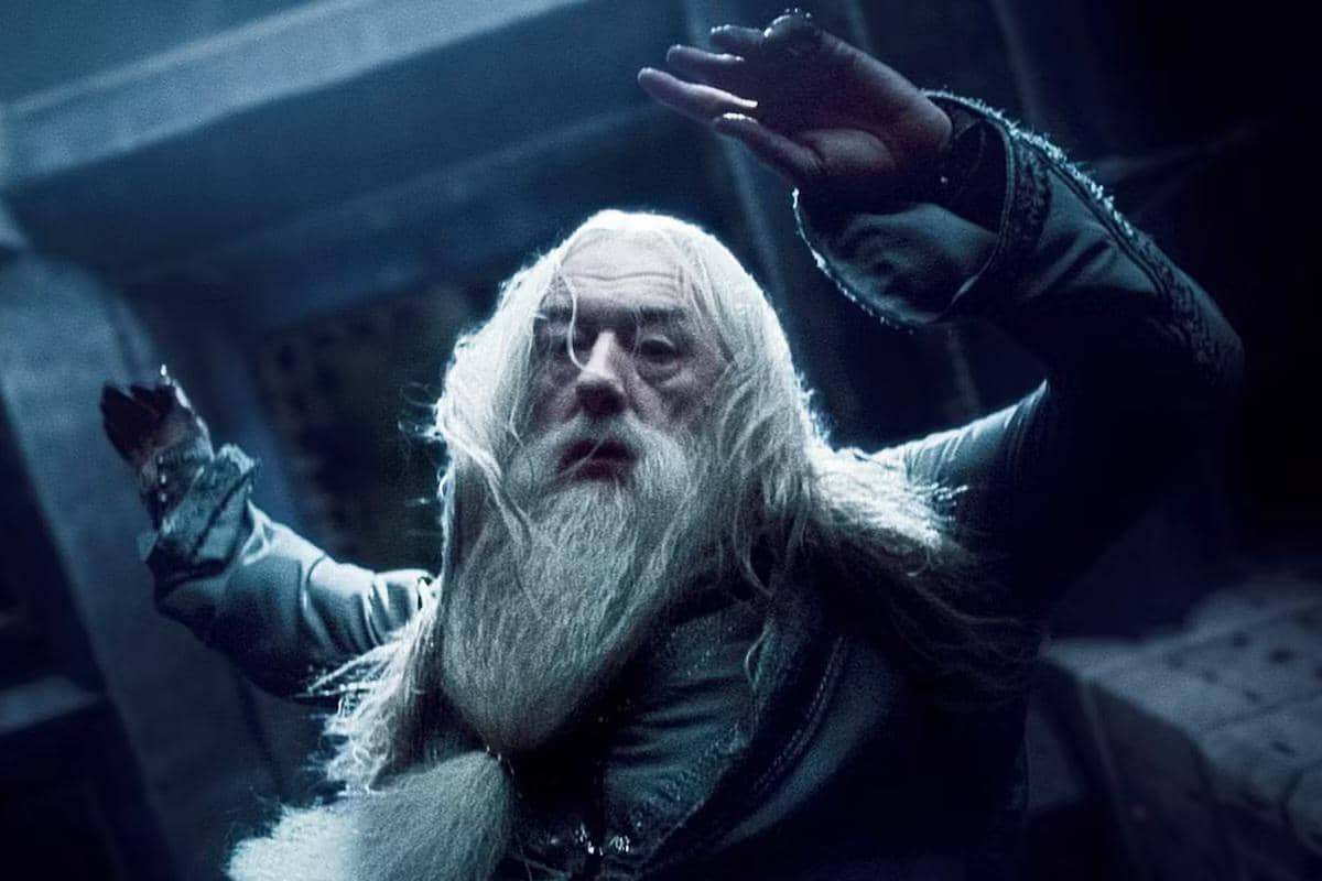 cuplikan adegan kematian Dumbledore