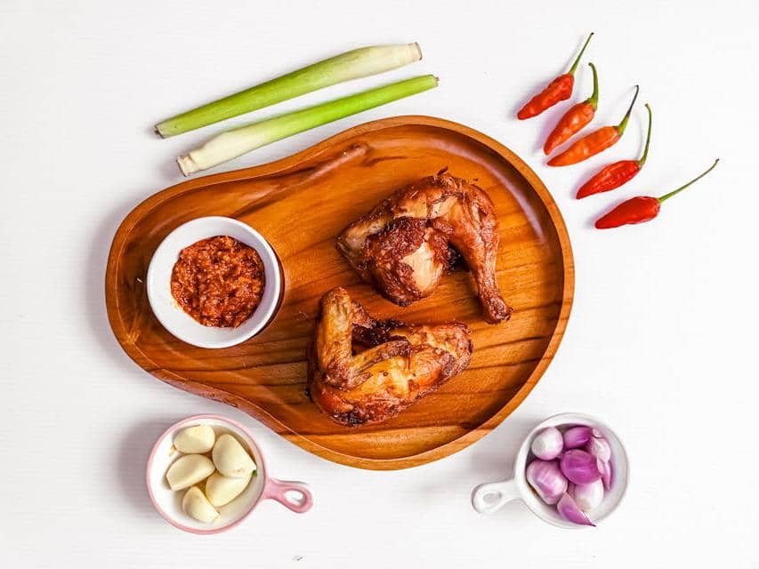 Resep Ayam Goreng Bumbu Opor yang Ternyata Enak Banget