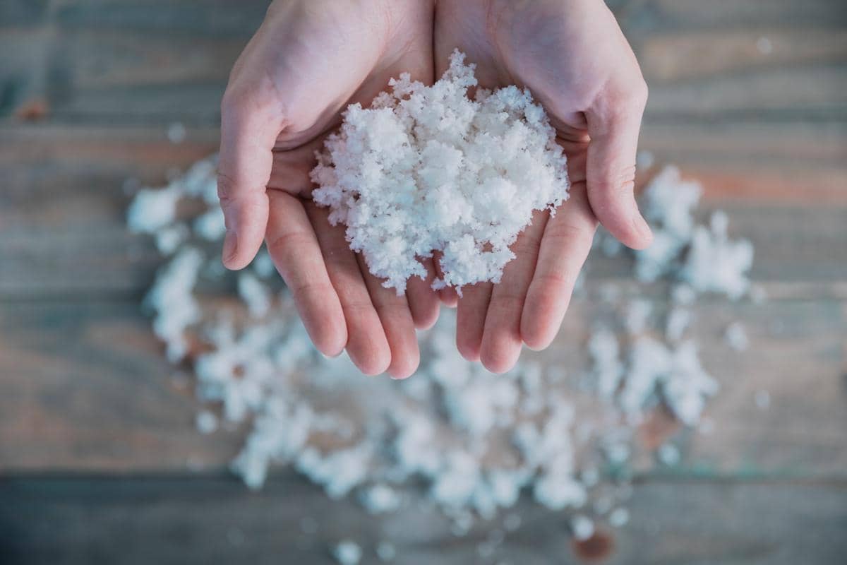 ilustrasi silica gel makanan