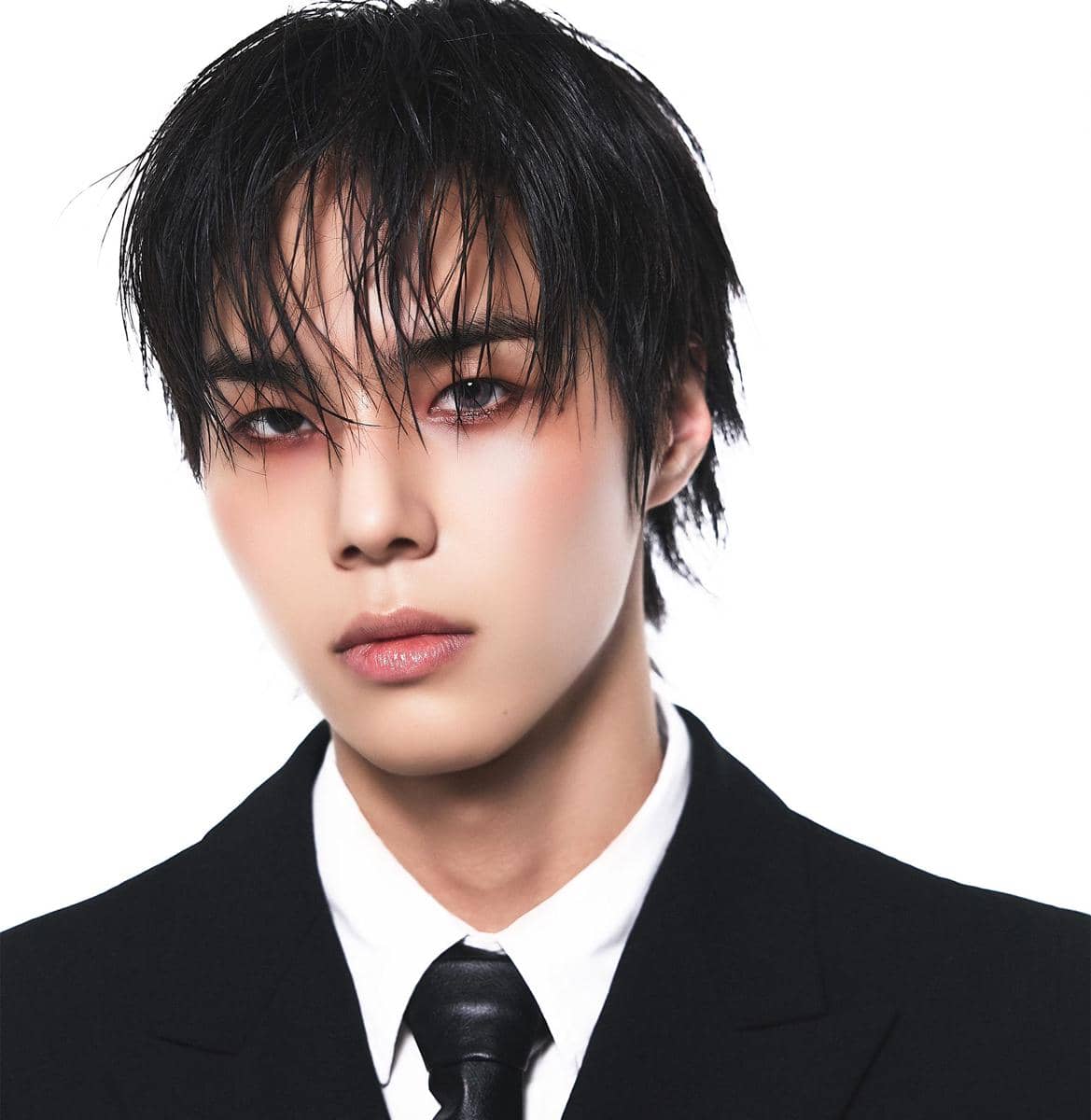 Potret Seongbin 82MAJOR