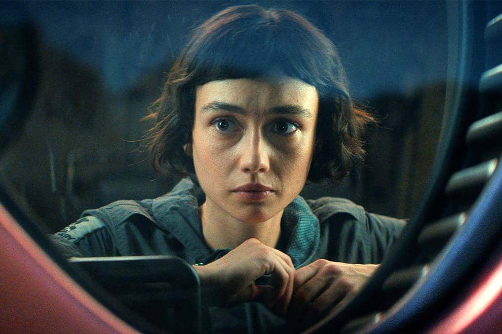 adegan dalam serial Alien: Earth